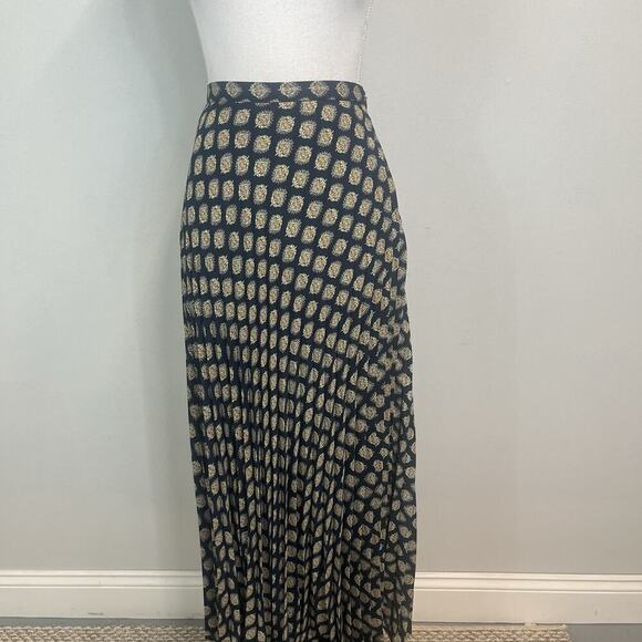 Banana Republic Skirt size 6 Navy Blue Orange Green Floral Sheer Maxi Pleated - Picture 2 of 10